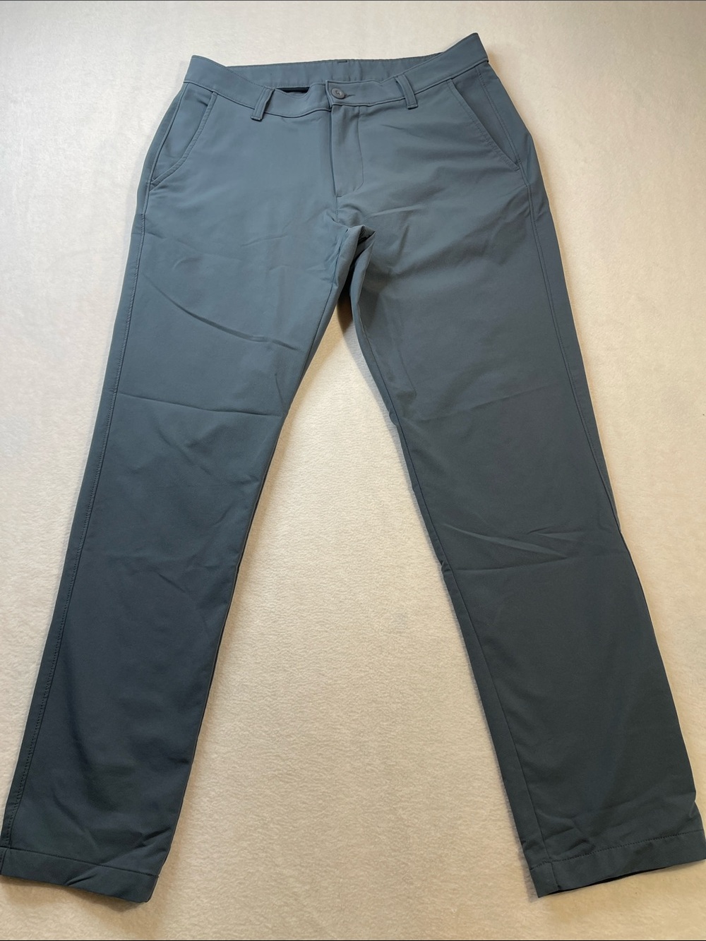 Under Armour Men's Chino-Style Stretch Pants - Charcoal SIZE 34/32